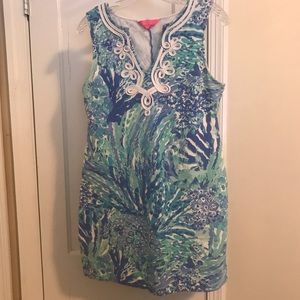 Lilly Pulitzer Harper Shift Dress in “Blue Haven Hey Hey Soleil” 💙